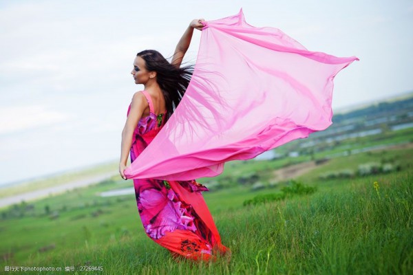 按摩师在杭州：揭秘他们的月薪与生活(杭州按摩师工资一般多少)